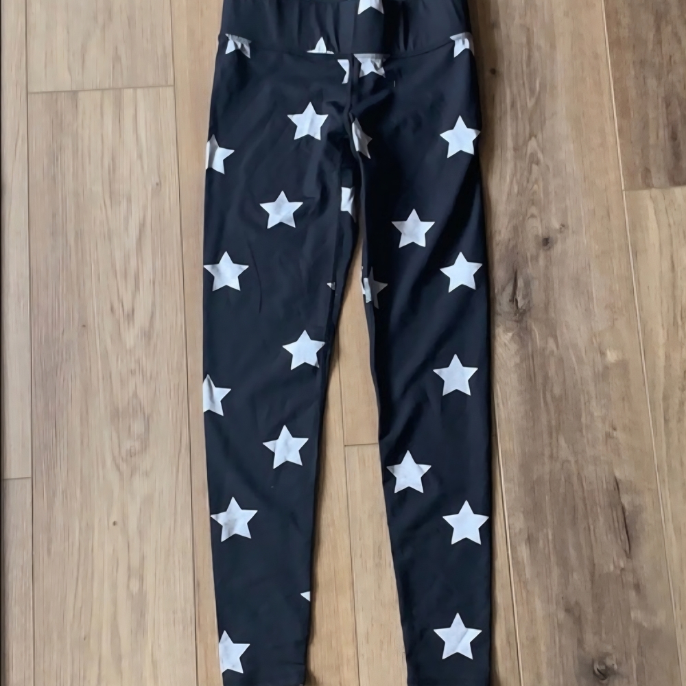 Terez Black and White Star Leggings